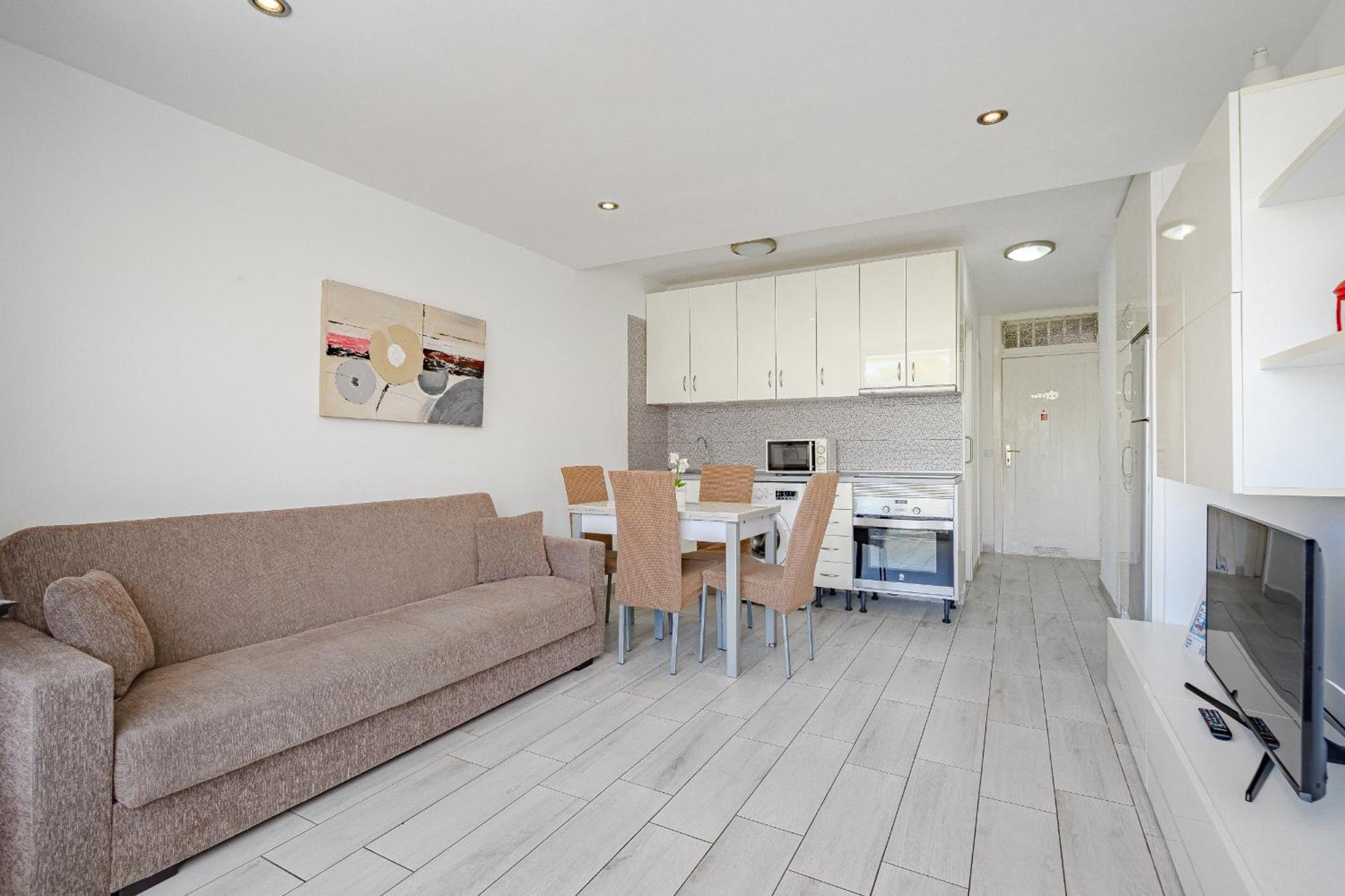 Un Dormitorio En Playa De Las Americas 아데제 외부 사진